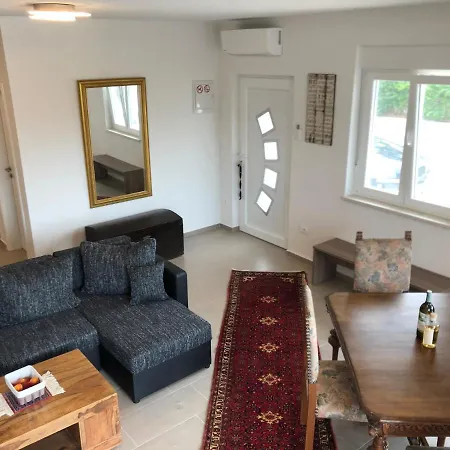 Medulina Xenia Medulin